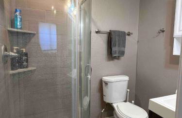 Gorgeous Remodeled 2 Bedroom - Foto 24