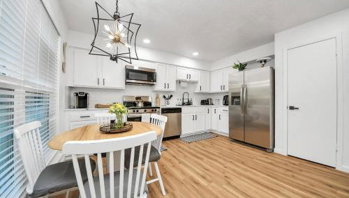 Stylish Katy Retreat 4BR Sleeps 10 Outdoor Escapre - Foto 5