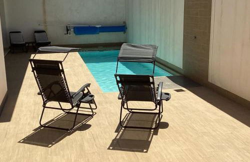 HouseSleeps6-Pool-Beach-Garden-Solarium-PetOK - Foto 7