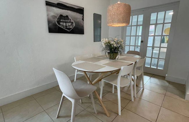 Cozy and Super Location 2 BR - Photo 26