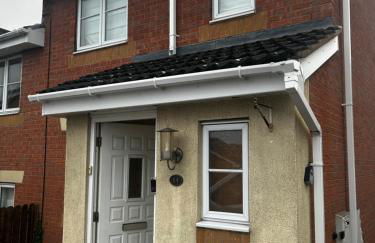 Brades Rise House - 3 bedroom house with 2 toilets with a private garden - Foto 22