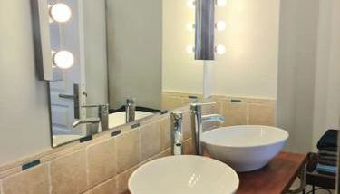 LES SABLETTES LES PIEDS dans L'EAU - Foto 3