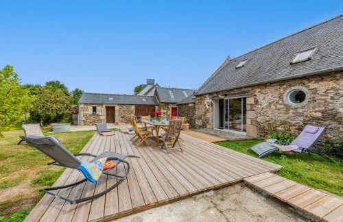 Le gîte de Saint Mathieu, longère pleine de charme au bout du monde ! jacuzzi extérieur vue sur la campagne, salle de billard - Photo 3