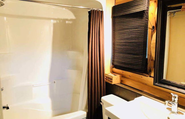 Yukon Pines - Photo 15