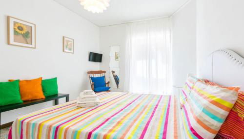 Sorrento 3 bedrooms Sunny Apt with terrace & view - Photo 3