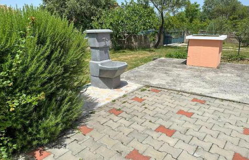 1 Bedroom Cozy Home In Knin - Foto 9