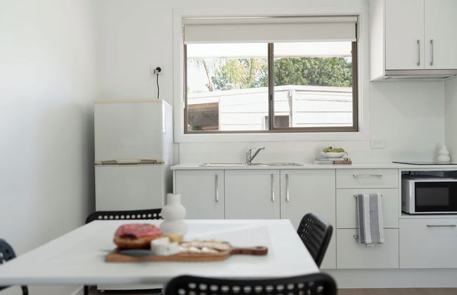 Highway 1 Holiday & Lifestyle Park - Foto 32