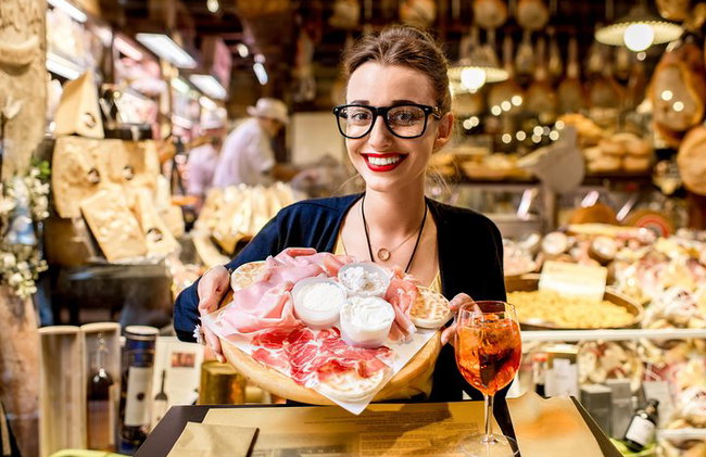 Tour gastronómico privado de Bolonia Comer por el centro - Foto 8
