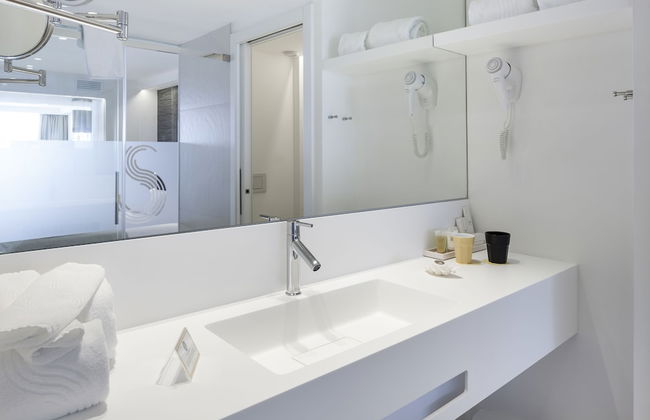 Sud Ibiza Suites - Photo 38