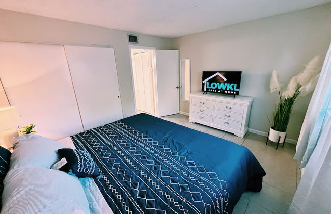 Riverwatch Apartments by Lowkl - Photo 2