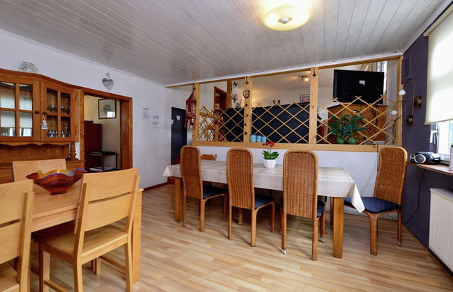 Holiday Home Near Winterberg Ski Slopes - Foto 15