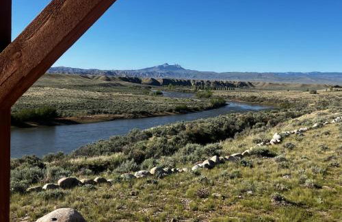 New Listing! River Front! - Foto 2