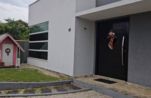 Duda House com piscina aquecida - Foto 41