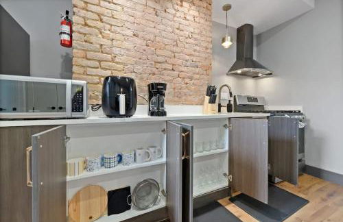 Luxury and Chic 2BR 2BA Apt only 15 Mins to NYC & Hoboken - Foto 7