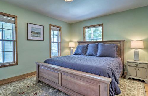 Family Retreat Cabin with Summit, Lake Views, Deck! - Foto 10