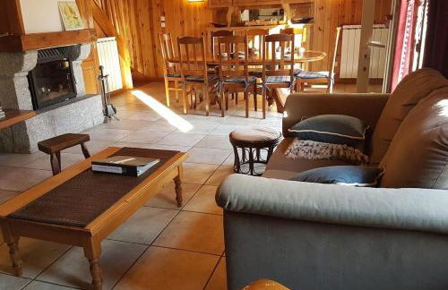 Lozère St Alban Aubrac Margeride gîte 4 étoiles 8 personnes au calme près nature - Foto 5