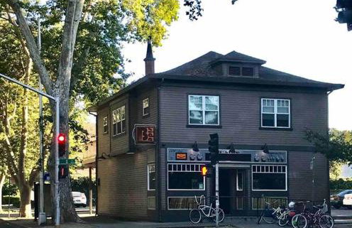 Artists Bungalow ARCADE King Beds near the beat - Foto 21