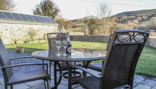 Y Bwythyn at Henfaes - Photo 4