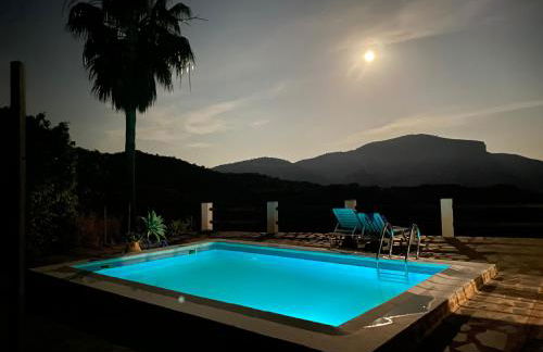 Cortijo Peña Blanca - Foto 1