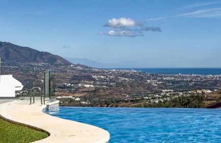 Luxury-Penthouse-La Mairena-Seaview-Jacuzzi-Marbella - Foto 26