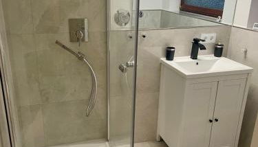 Modern Urban Studio Apartment S-Bahn 27QM for 6 persons Mercedes-Benz - Foto 2