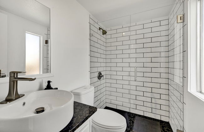 Comfort Charmmini Putting Greengame Roomgrill5 - Photo 11