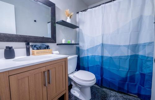 Roasted Blue - 8 min to KU & Mass - Photo 22