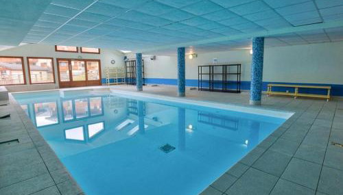 Appt 5 pers au pied des pistes FLUMET, PISCINE terrasse, parking - Foto 3