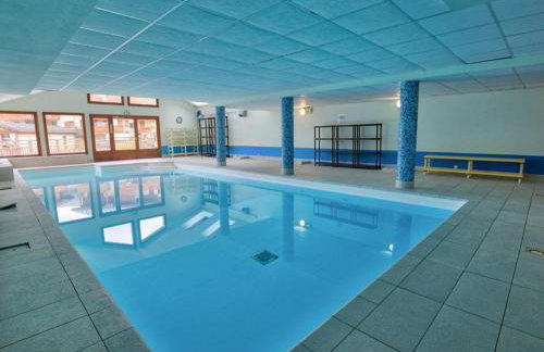 Appt 5 pers au pied des pistes FLUMET, PISCINE terrasse, parking - Foto 3