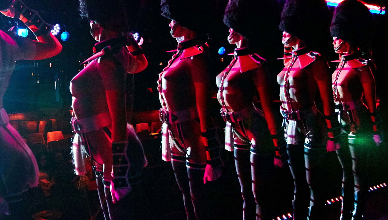 Billet pour le cabaret du Crazy Horse à Paris