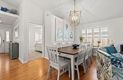 Steps Away-Game Room-Comm Pool-Golf Cart Deals - Foto 29