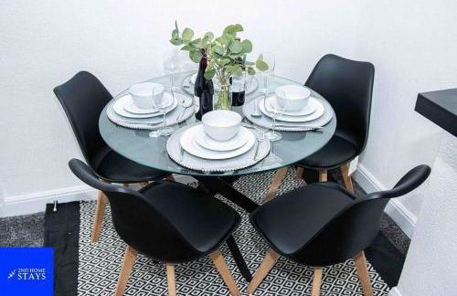 Stoke House Sleeps 6 with Garden and Parking - Foto 9