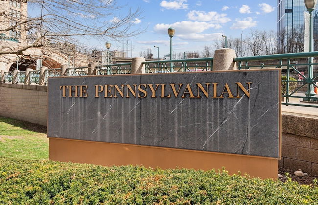 Placemakr Downtown Pittsburgh at The Pennsylvanian - Foto 75