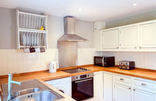 Greenwood Grange - Photo 14