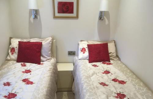 Sunset Retreat Lodge with Hot Tub - Foto 11