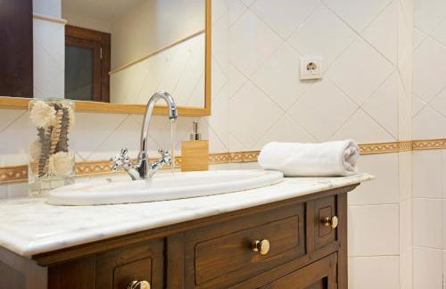 Stay U-nique Apartments Calvet - Photo 27