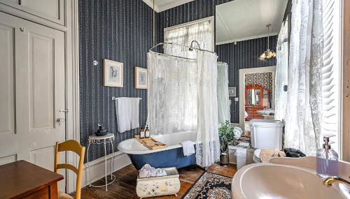 Master King Room Victorian with Private Bathroom in a Historic house - Foto 1, Other