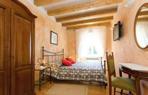 Awesome Home In Labin With Sauna - Photo 45