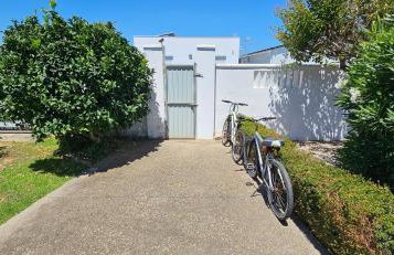 Las Casitas de la Barrosa con jardín y piscina - Foto 48