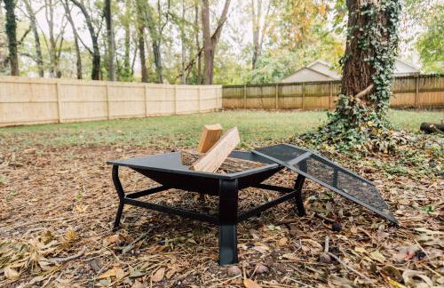 The Little Blue House - 1 King & 3 Queen beds - Foto 35