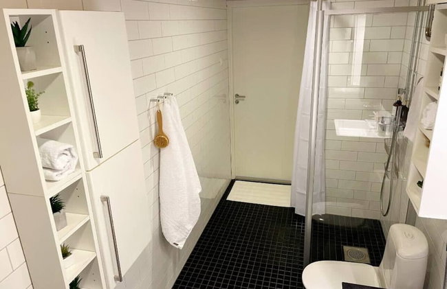 Superb 1BR home with sauna and terrace - Foto 1