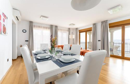 Beachfront apartment with pool, panoramic sea view - by Traveler tourist agency Krk - ID 2390 - Foto 27