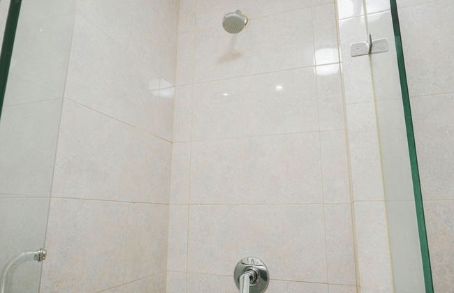 Comfy And Tidy 1Br The Mansion Kemayoran Apartment Near Jiexpo - Foto 12