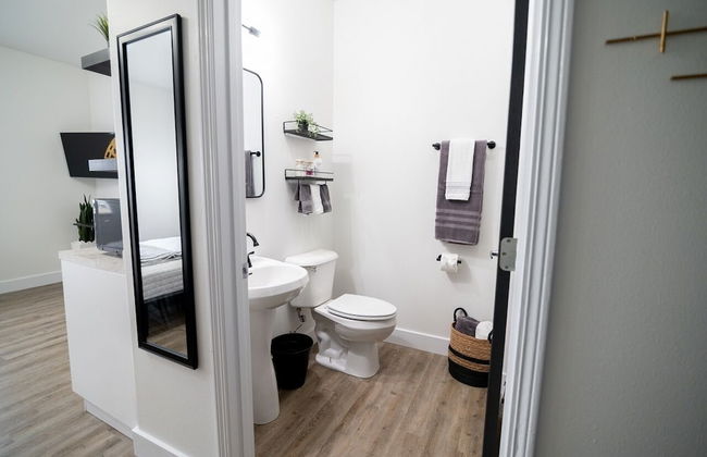 Conestoga Quarters - Photo 13