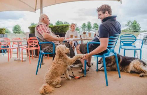 The Beach Retreat - Photo 33