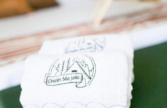 Chalés São João - a 500m da Cachoeira de Bom Jardim - com piscina - Foto 17