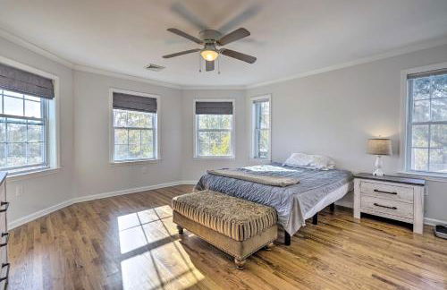 Charming Spring Lake Retreat, 1 Mi to Beach! - Foto 15