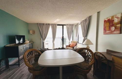 Lover's Key Beach Club by Check-In Vacation Rentals - Photo 45