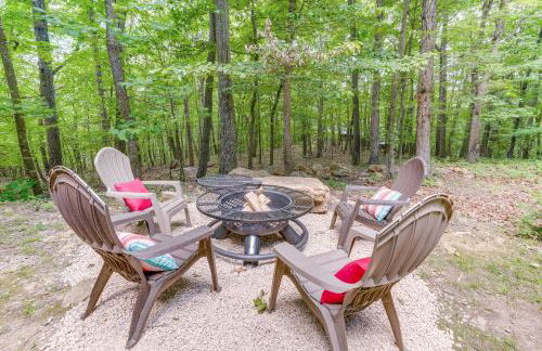 Cabin with Deck and Screened-In Porch in New Market! - Foto 32