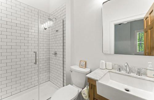 Lakeside Retreat Sleeps 22 Dock Grill Game Room - Foto 38